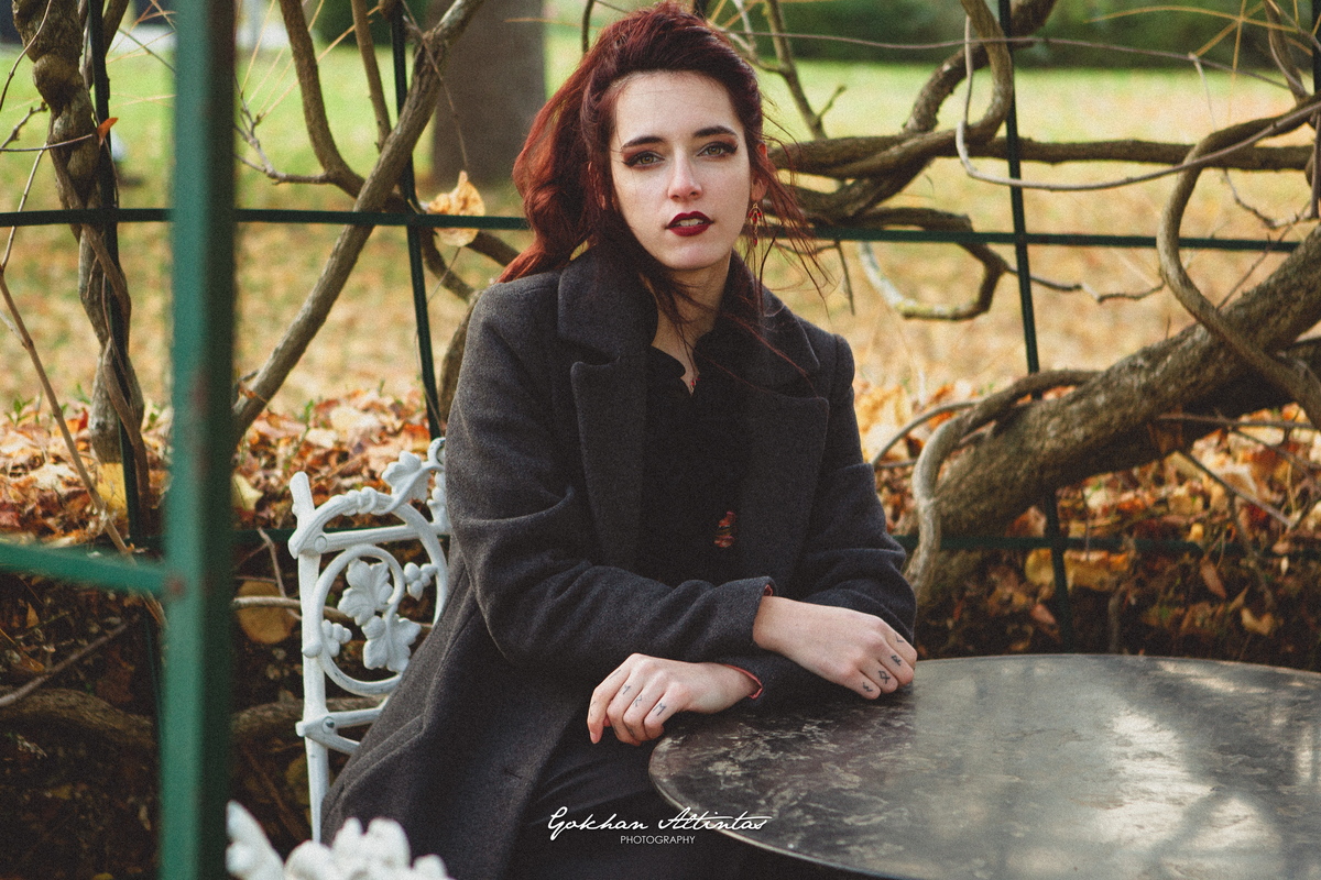 Lea and Secrets of Versailles by Gökhan Altıntaş Photography N°21525.jpg